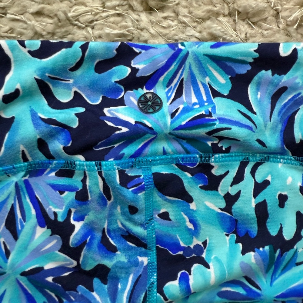Lilly Pulitzer Luxletic leggings - Picture 5 of 6